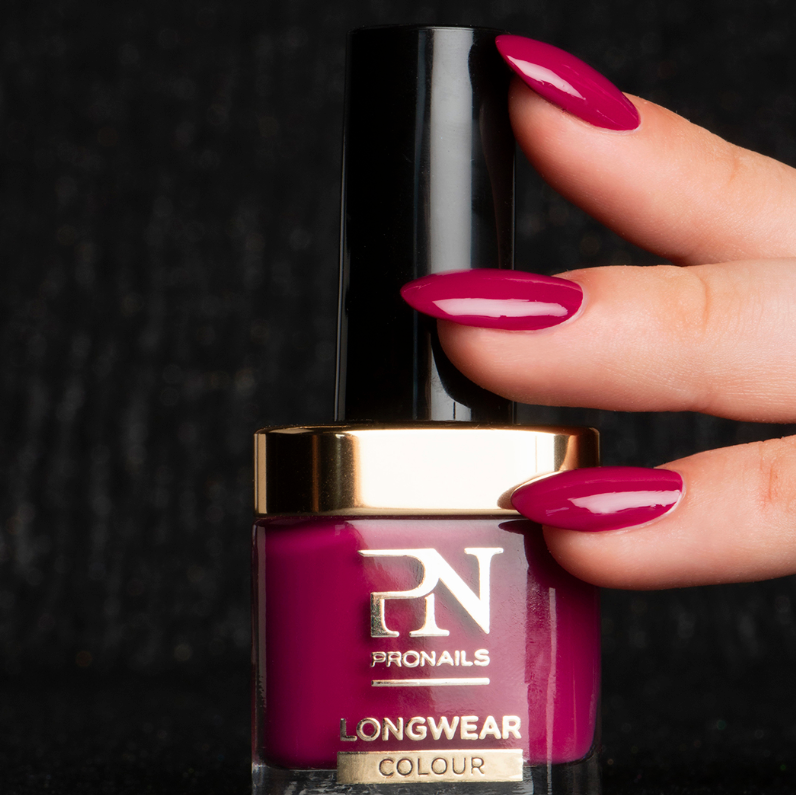 LongWear 231 Red Moon Rising